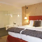 Matterhorn Boutique & Hotel