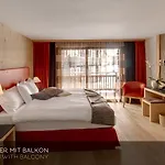 Hotel Matterhorn Boutique Hotel&apartments 4*
