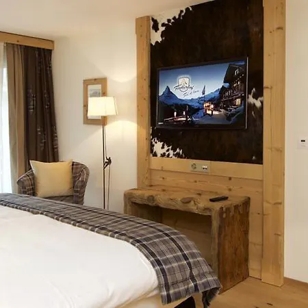 Matterhorn Boutique & 4*