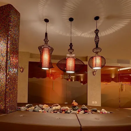 Matterhorn Boutique & 4*